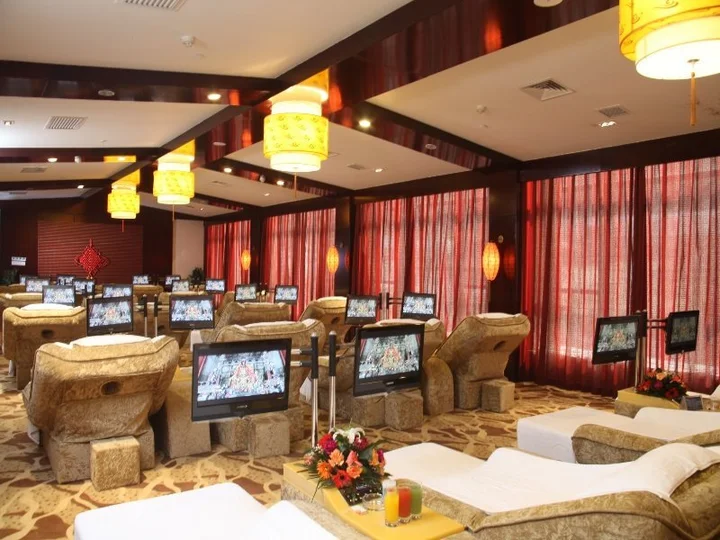 Шиянь: Wudangshan Jianguo Hotel