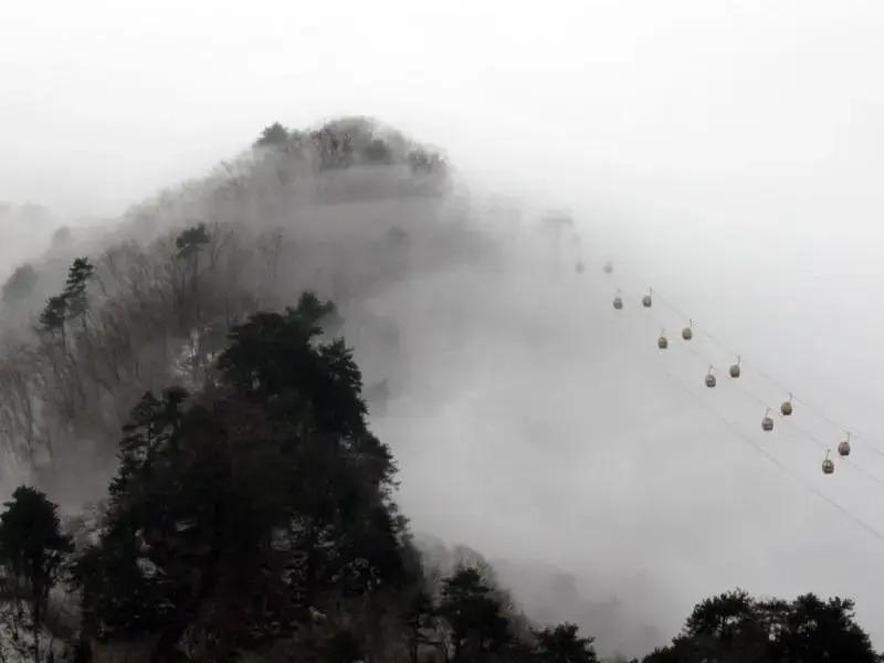 Шиянь: Wudangshan Jianguo Hotel