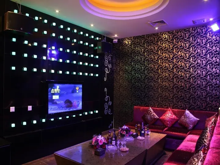 Шиянь: Wudangshan Jianguo Hotel
