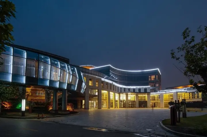 Уси: Wuxi Idea Garden Hotel