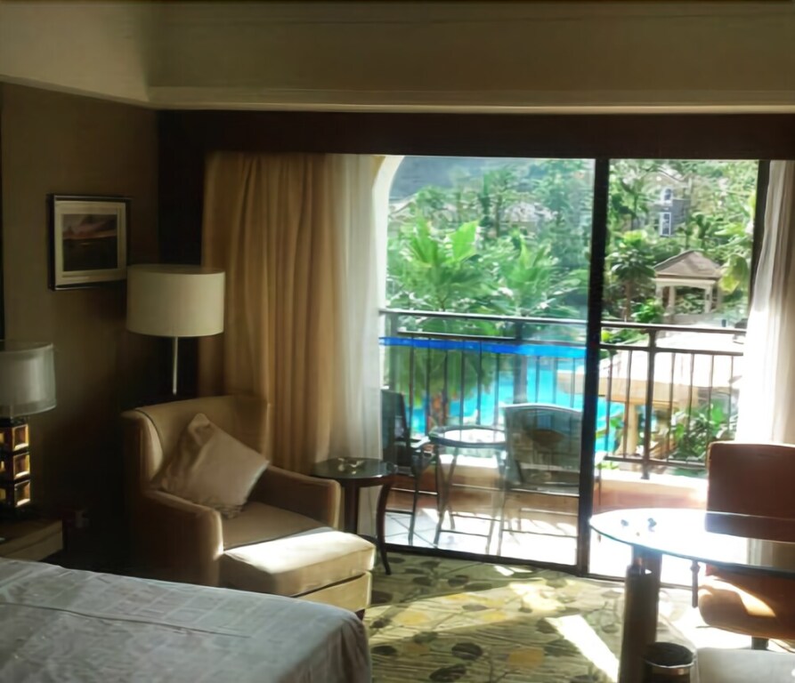 Синъи: Days Hotel and Suites Zhaozhuang Xingyi Resort
