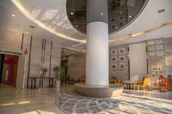 Чжэньцзян: Отель Smart Hotel Zhejiang Runzhou
