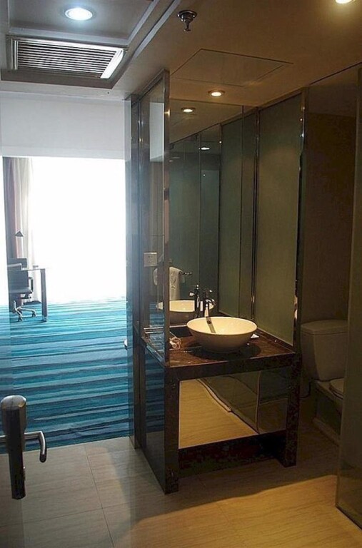 Отель Smart Hotel Zhejiang Runzhou — фото 1