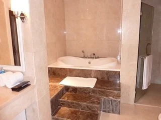 Хулун-Буир: Hulun Buir Friendship International Hotel