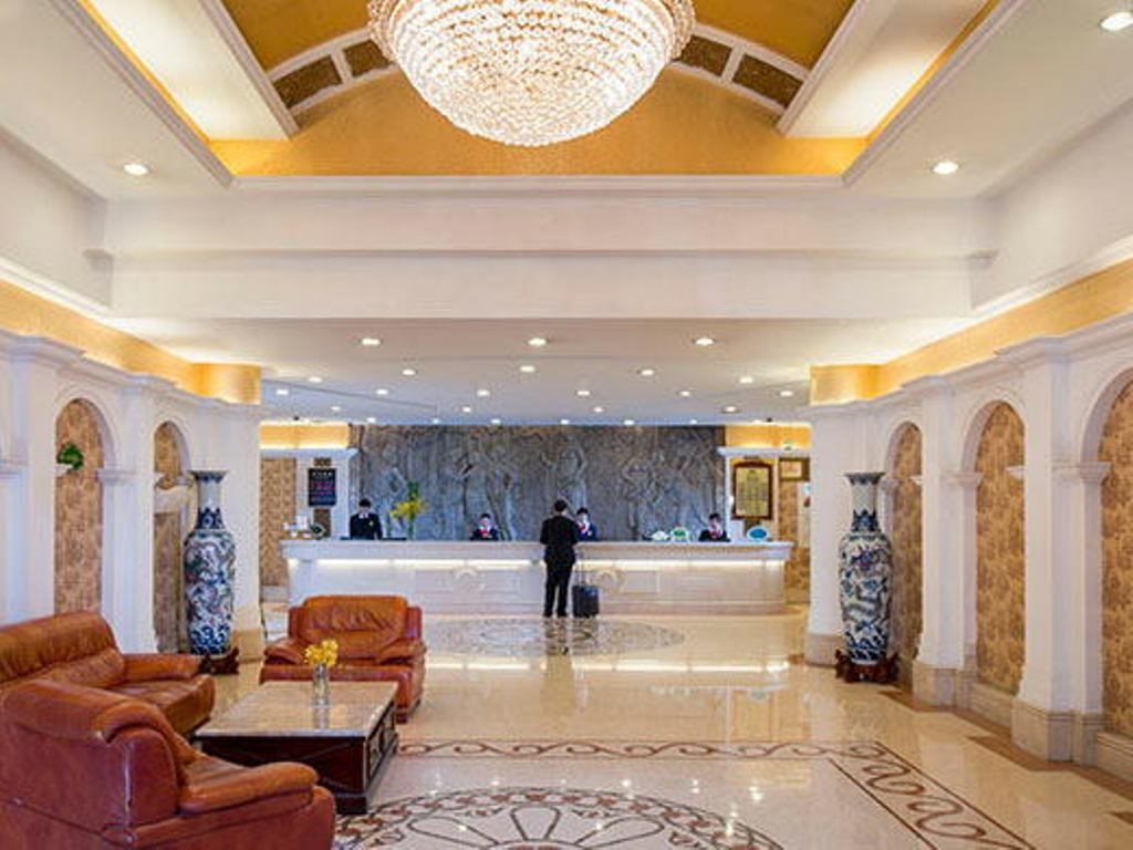 Шэньчжэнь: Vienna Hotel Shenzhen Meilin
