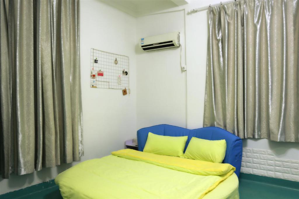 Сямынь: Xiamen HTC Inn