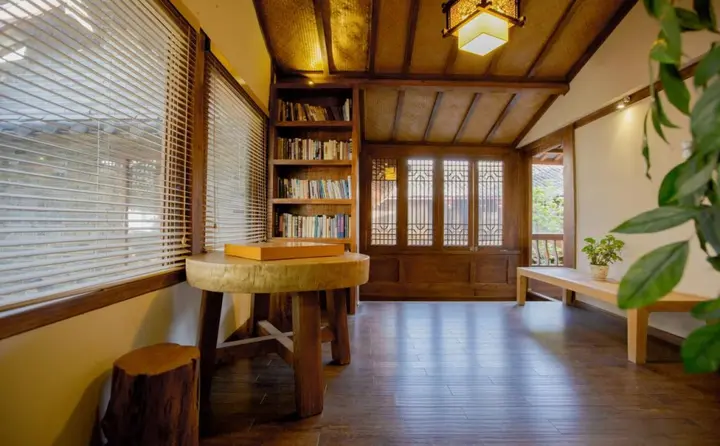 Лицзян: Lijiang Ancient Bridge Inn
