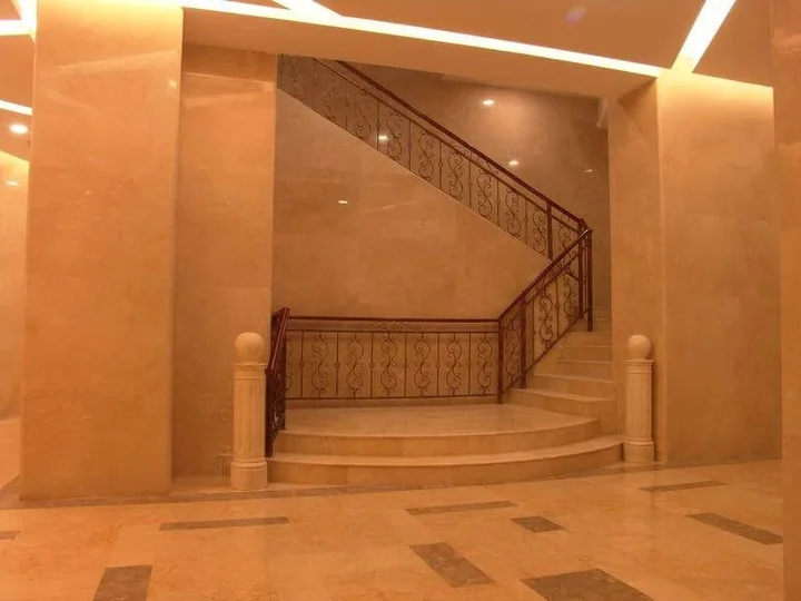 Далянь: Huaneng & Cyts Holiday