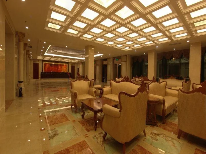 Далянь: Huaneng & Cyts Holiday