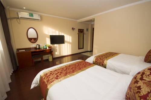 Суцянь: GreenTree Inn Jiangsu Suqian Sihong Renmin South Road Walking Street Express Hotel