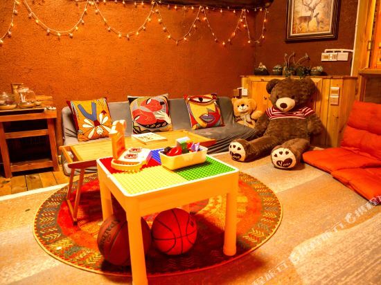 Лицзян: Lijiang Hefenghut Inn