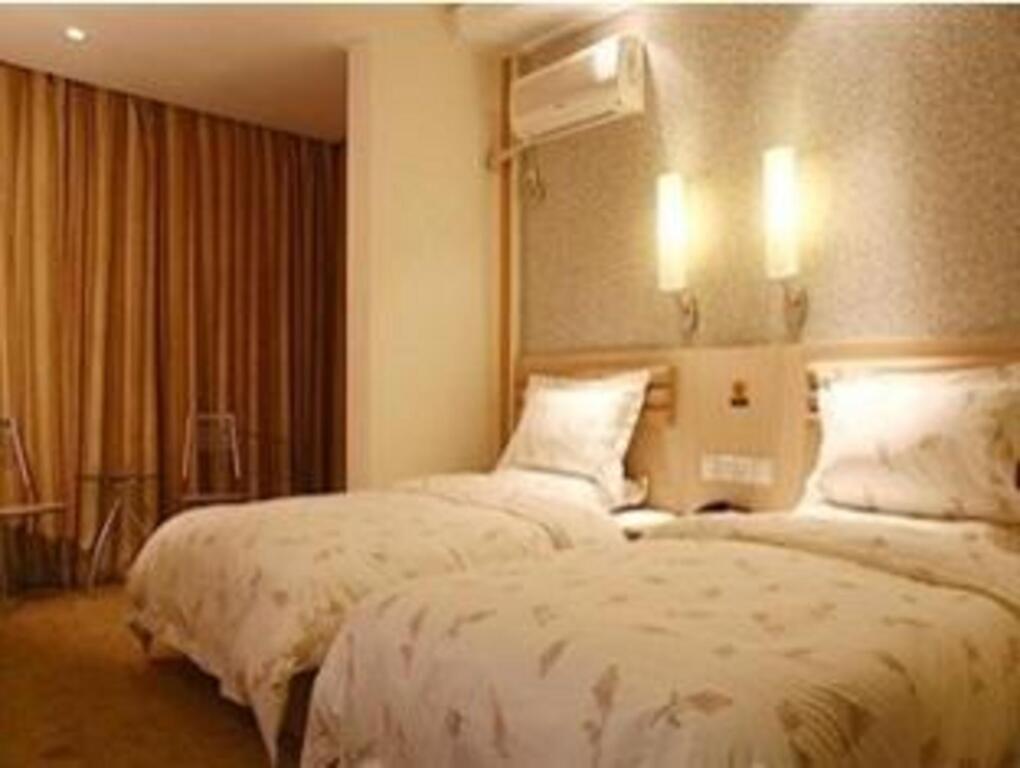 Ухань: Yangzte River Hotel Hanzhengjie