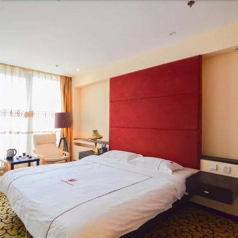Далянь: E-fang-sheng Chain Hotel