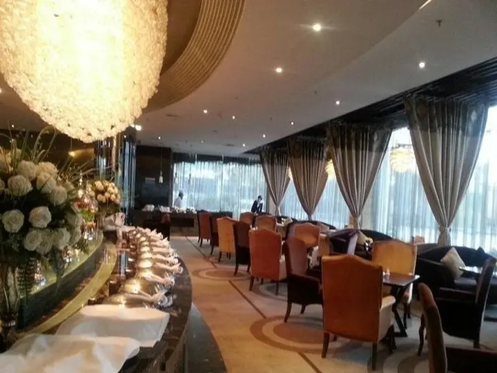 Чанша: 长沙晟通国际会议中心酒店