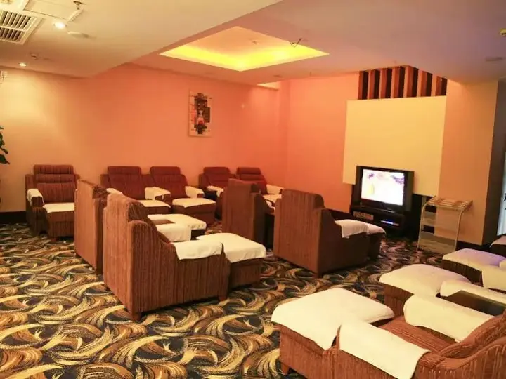 Фошань: Cheerful Hotel