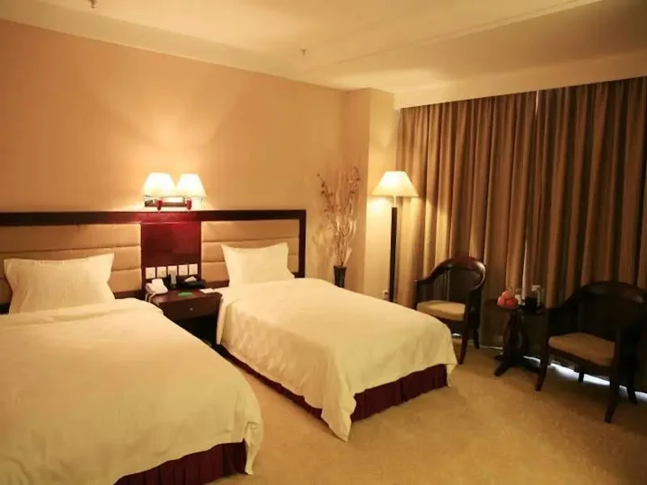 Фошань: Cheerful Hotel