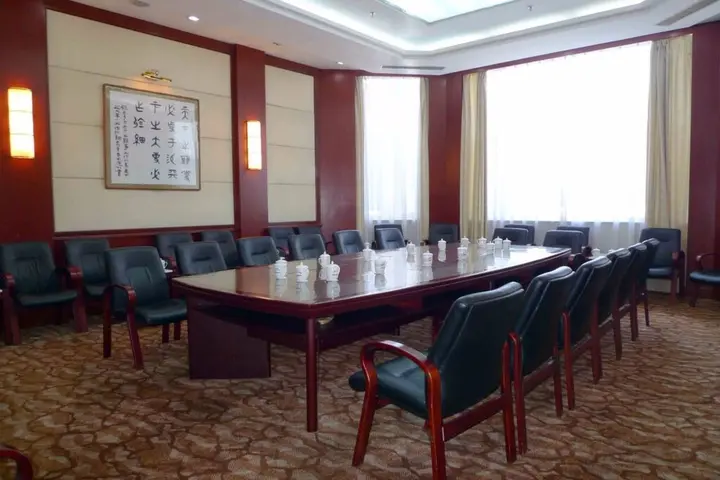 Тунляо: Liaoning Friendship Hotel