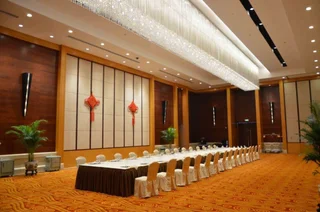Тунляо: Liaoning Friendship Hotel