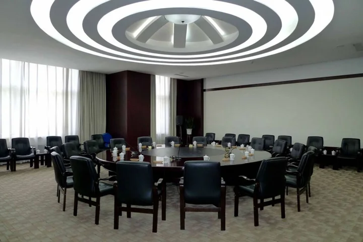 Тунляо: Liaoning Friendship Hotel