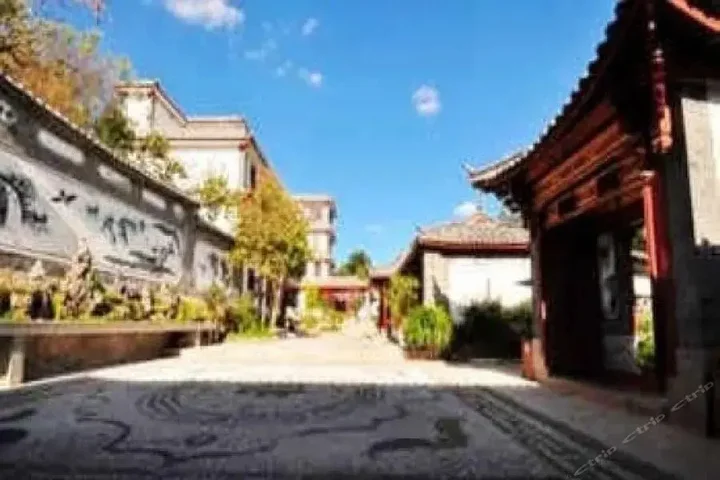 Лицзян: Lijiang Jinhong Villa