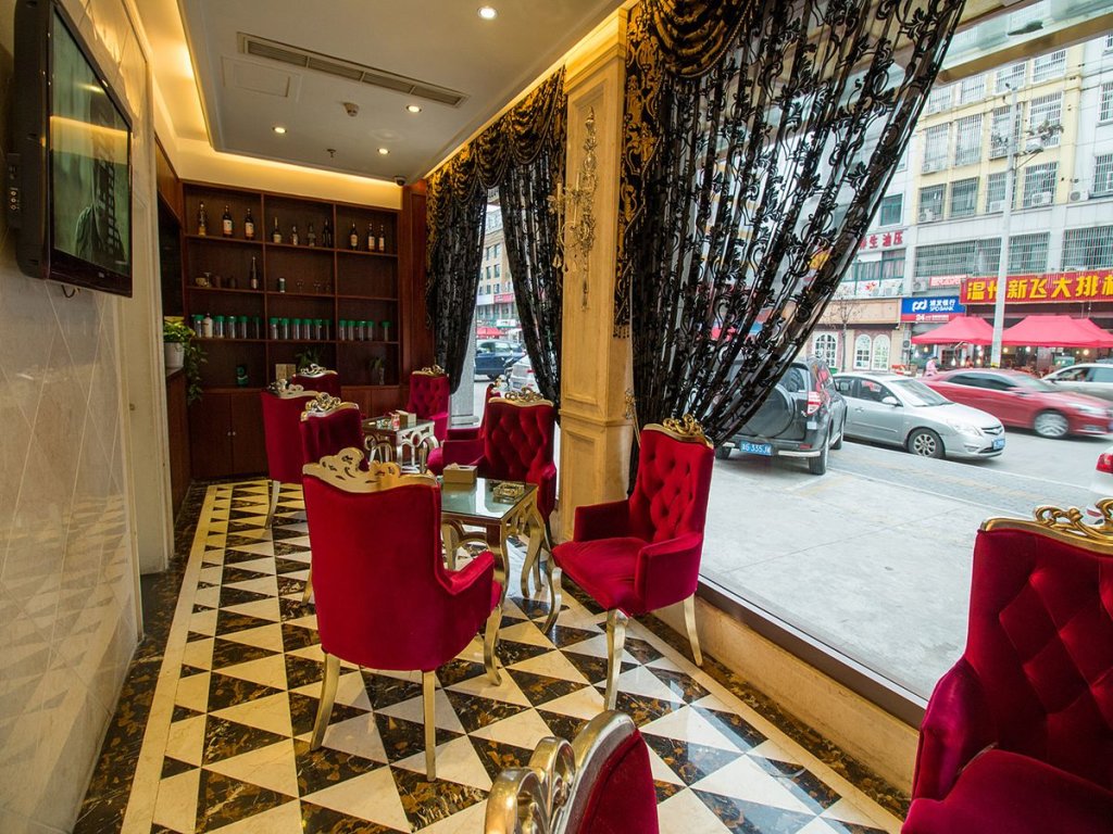 Иу: Yiwu Ling Shang Hotel