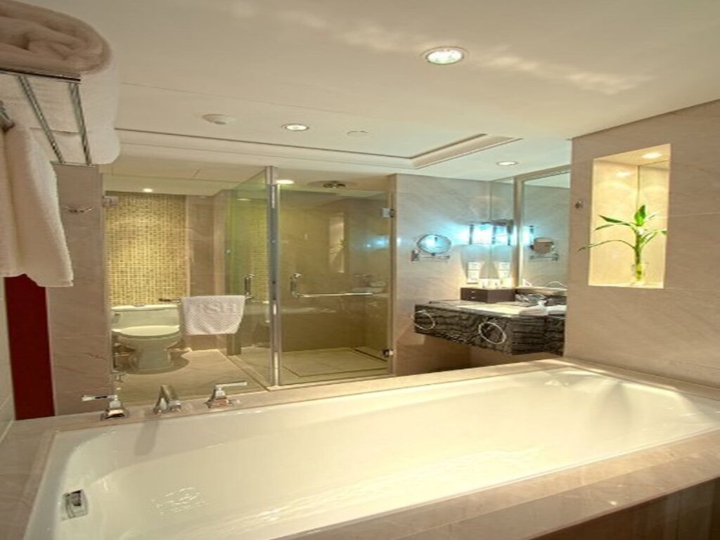 Цзясинь: High Start Hotel