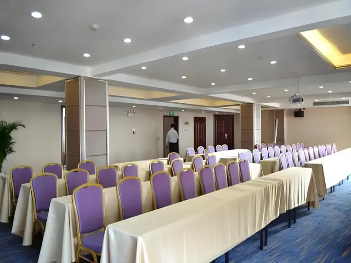 Гуйлинь: Vienna Hotel Guilin Qixing Road Branch