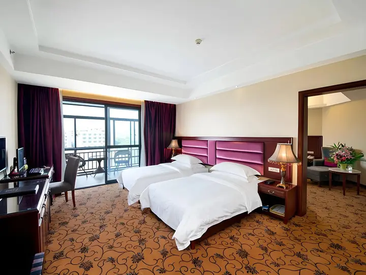Гуйлинь: Vienna Hotel Guilin Qixing Road Branch