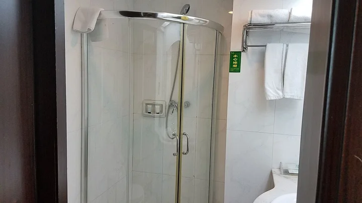 Наньтун: Wenfeng Star Hotel