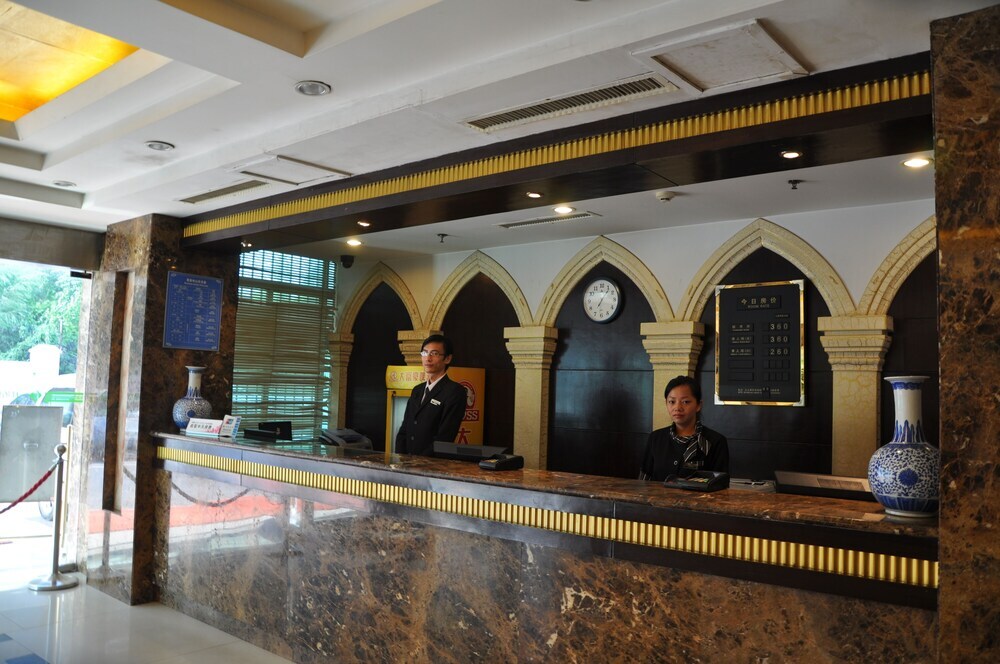 Наньтун: Wenfeng Star Hotel