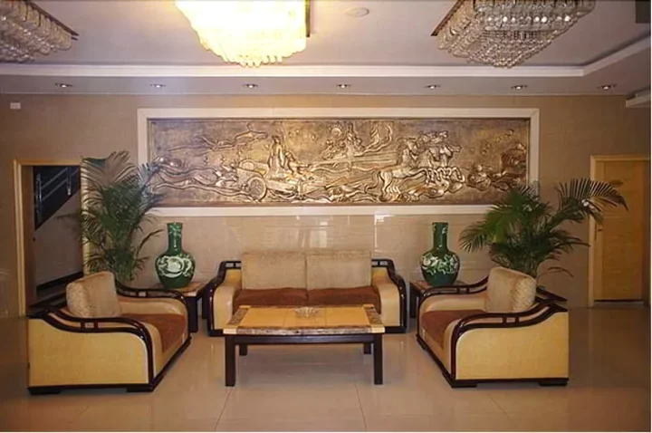 Гуйлинь: Education Hotel Guilin