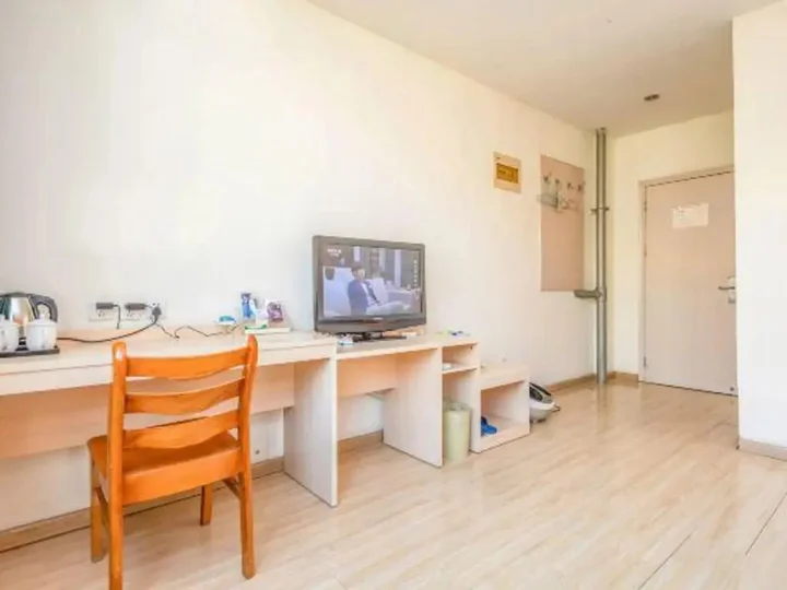 Циндао: Super 8 Hotel Qingdao Golden Beach Changjiang Road