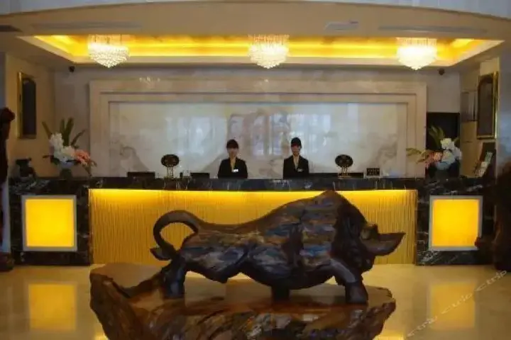 Чунцин: Xiushan Jinou Hotel