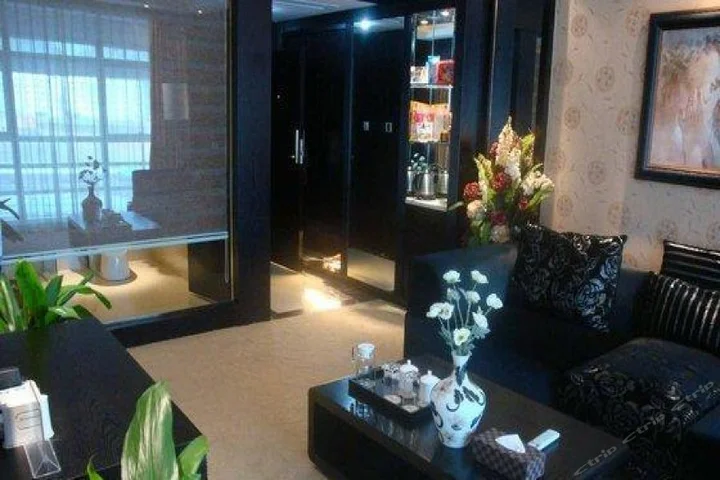 Чунцин: Xiushan Jinou Hotel