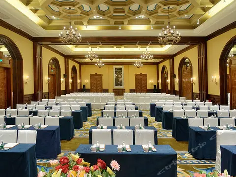 Цзиньюань: MayLand Resort