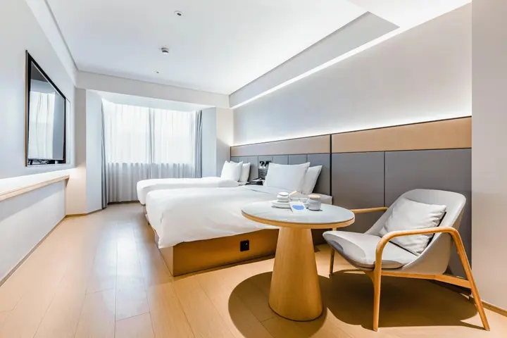 Шанхай: Ji Hotel (Shanghai Lujiabang Road Metro Station)
