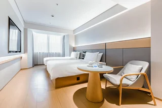 Шанхай: Ji Hotel (Shanghai Lujiabang Road Metro Station)