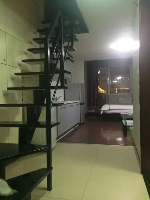 Шэньян: 72 Apartment (Shenyang Yishijie Furniture Building A)