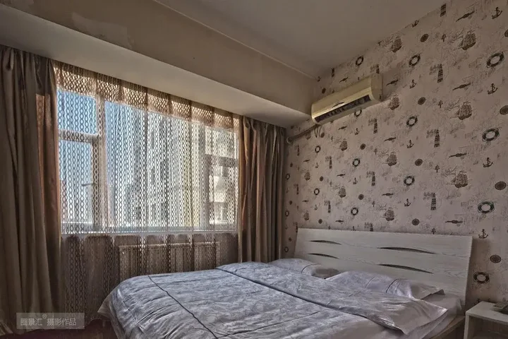 Шэньян: 72 Apartment (Shenyang Yishijie Furniture Building A)