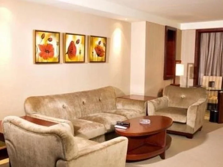 Дунгуань: Jiabo Hotel