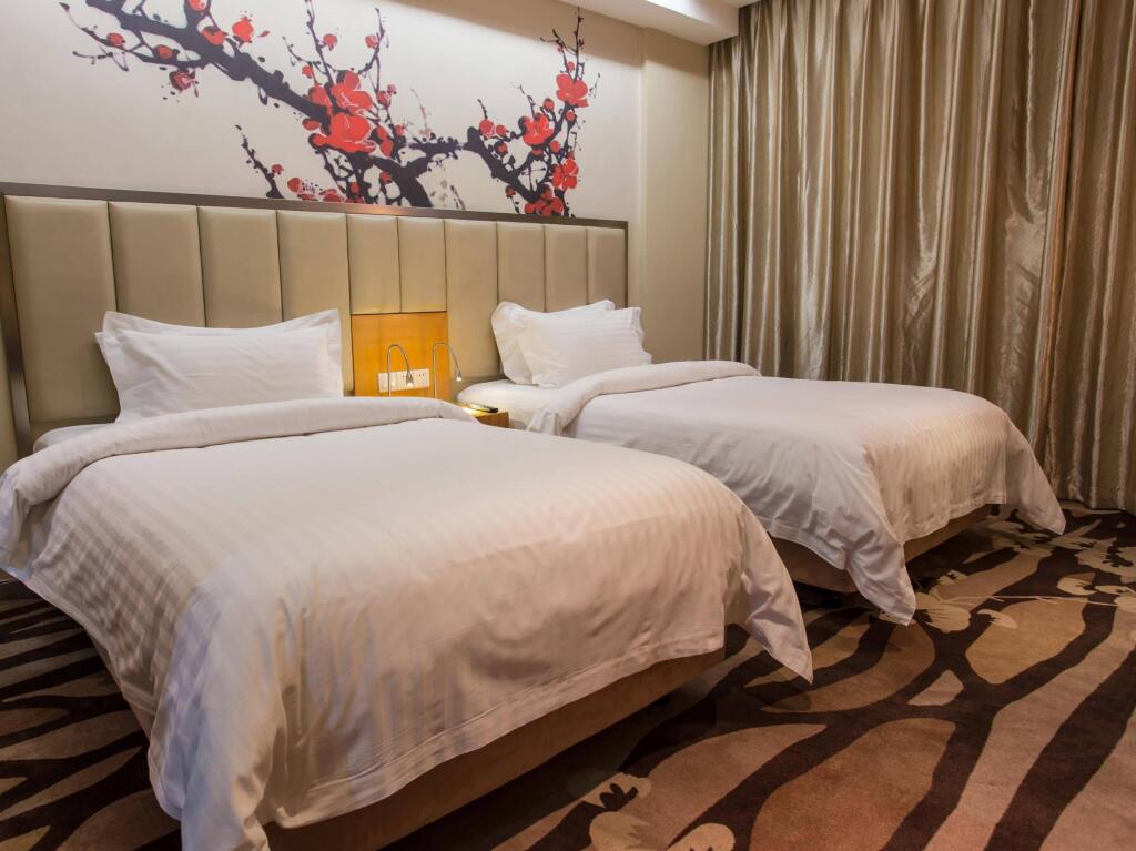Ухань: Jinjiang Metropolo Hotel - Wanda Hotel