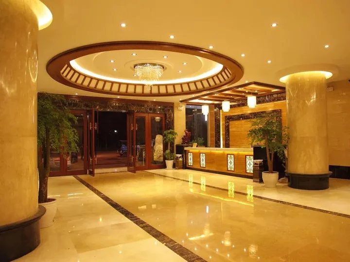 Куньмин: Kunming Hongxu Holiday Express Hotel