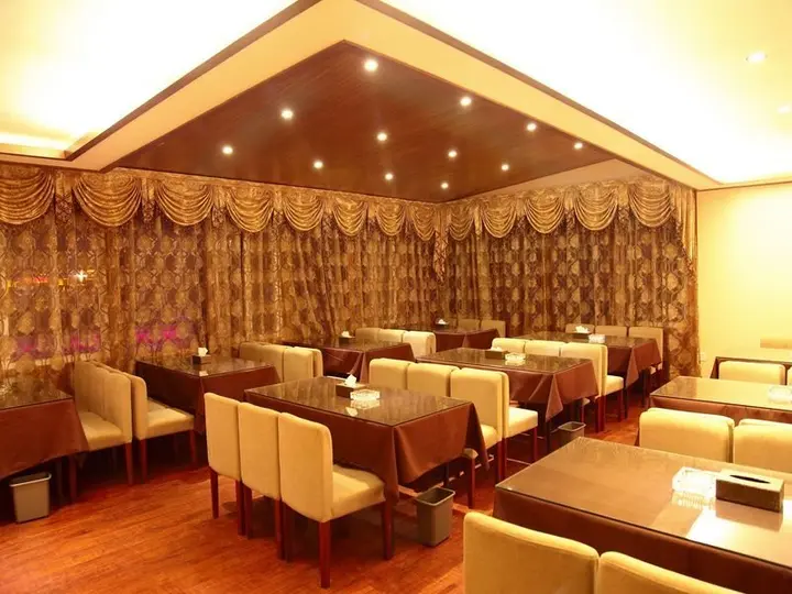 Куньмин: Kunming Hongxu Holiday Express Hotel