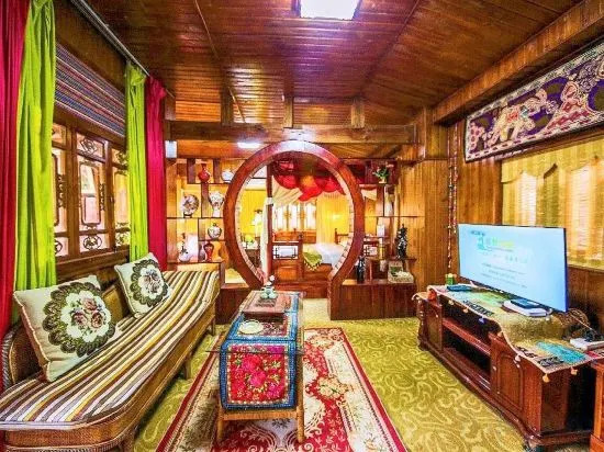 Лицзян: 丽江新月阁客栈