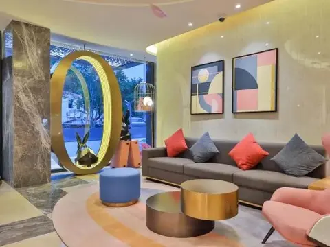 Шанхай: Orange Hotel (Shanghai Jiaotong University, Jiangchuan Road Metro Station)