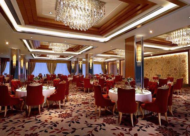 Цзиньхуа: Pleasure Hotel