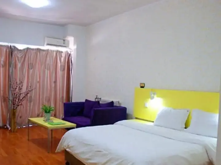 Сиань: Rest Inn (Wanda Plaza Hotel)
