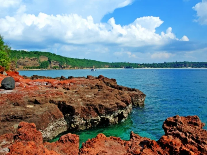 Бэйхай: Beihai Weizhou Island Wanjiadenghuo Inn