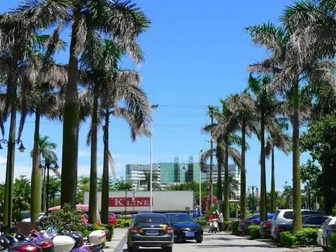 Бэйхай: Beihai Holiday Xinganxian Apartment Railway Station Branch
