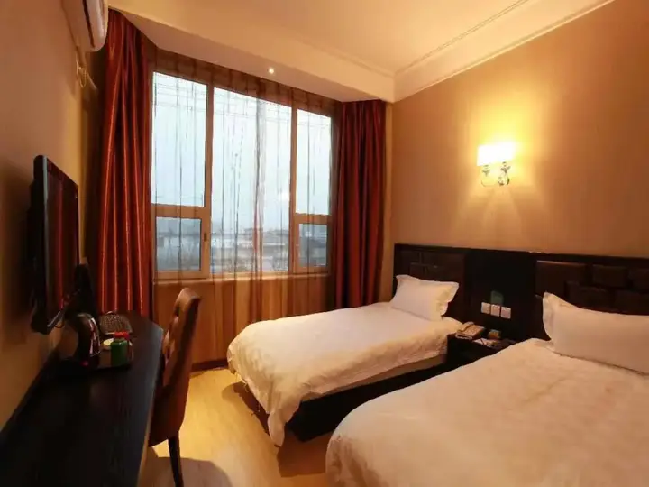 Jinan Quan Zhi Run Hotel — фото 3